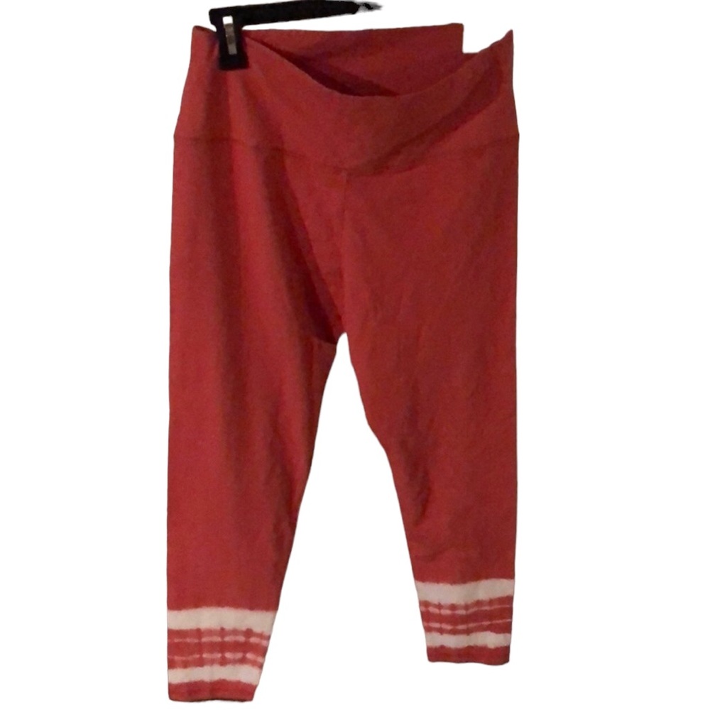 Aerie size XL coral leggings w/ tie dye print at ankle NWOT